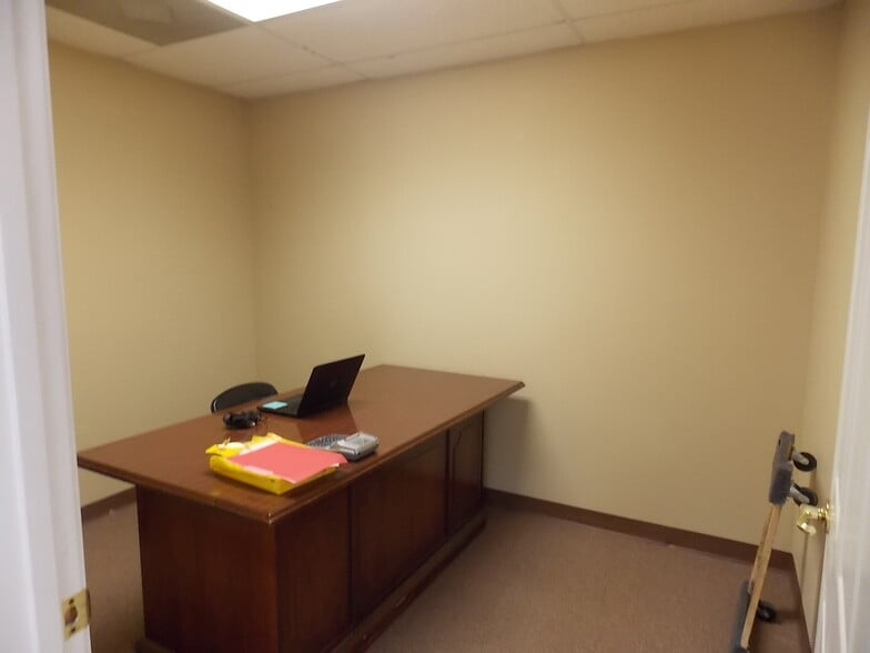 More Photos Of 3190 Industrial Way, Snellville Light Manufacturing For Sale