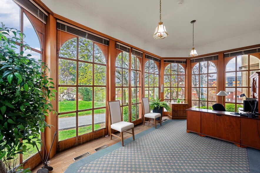 More Photos Of 99 Starr St, Phoenixville Office For Sale