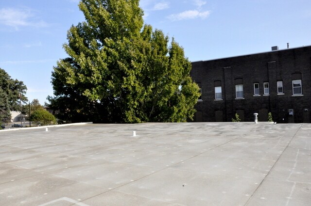 More Photos Of 208 N Park St, Streator Storefront Retail Residential For Sale