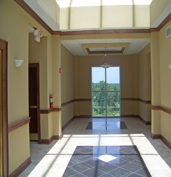 More Photos Of 204 Caughman Farm Ln, Lexington Office For Lease