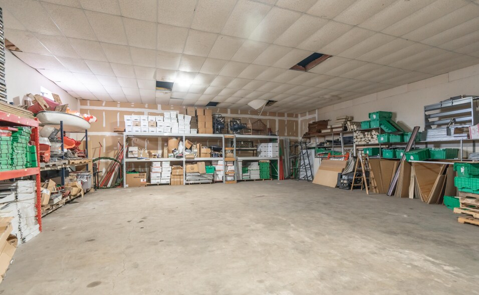 More Photos Of 1100 Basin Ave, Bismarck Flex For Sale