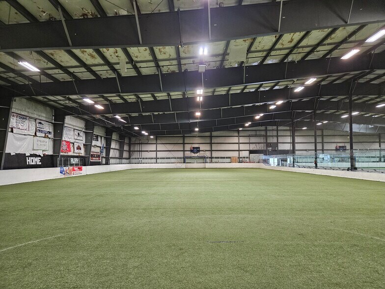 More Photos Of 142 State Route 111, Hampstead Freestanding For Sale