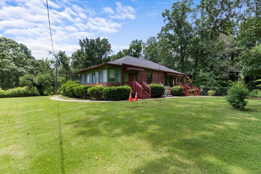 More Photos Of 2365 County Line Rd, Atlanta Daycare Center For Sale