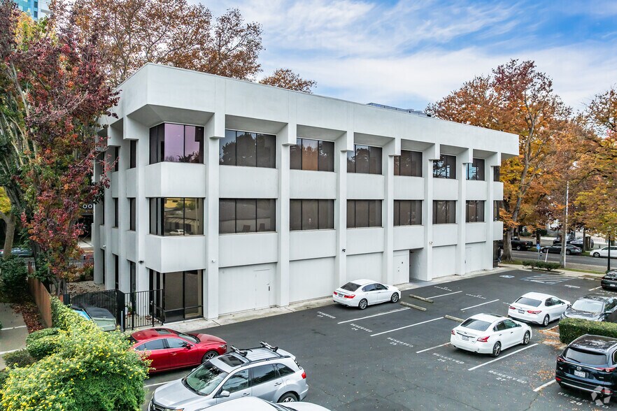 More Photos Of 1001 G St, Sacramento Office For Lease