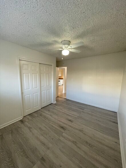 More Photos Of 4421 E Hedges Ave, Fresno Apartments For Sale