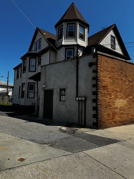 More Photos Of 4-12 Centre Ave, East Rockaway Storefront Retail Residential For Sale