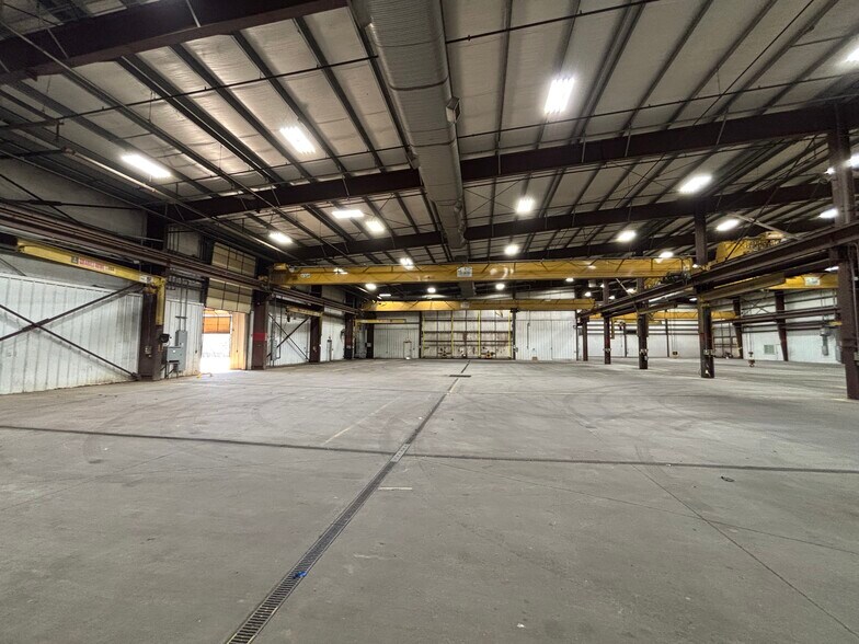 More Photos Of 6602 Newcastle Rd, Oklahoma City Warehouse For Lease