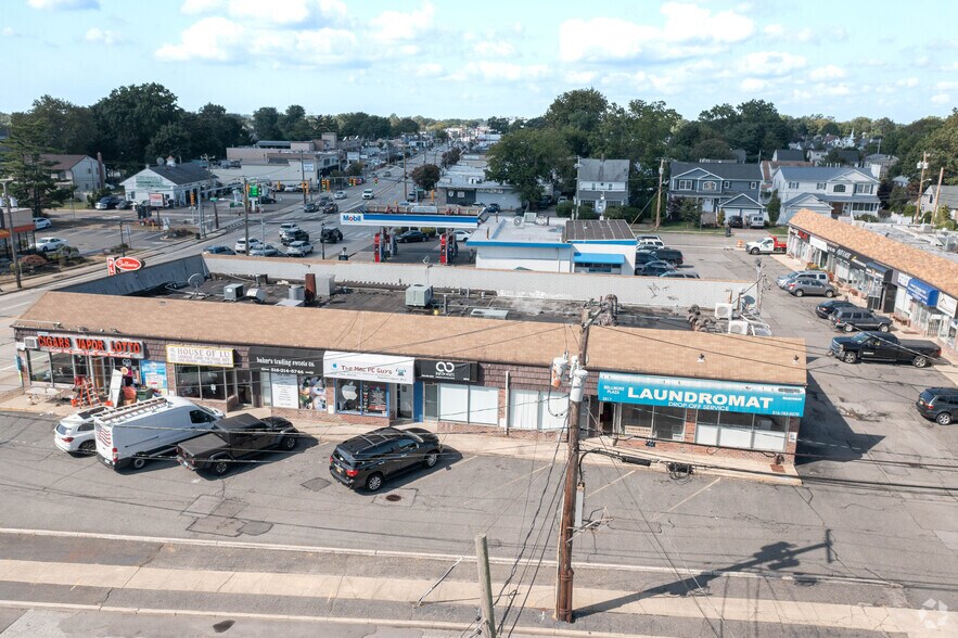More Photos Of 2803-2815 Merrick Rd, Bellmore Unknown For Lease