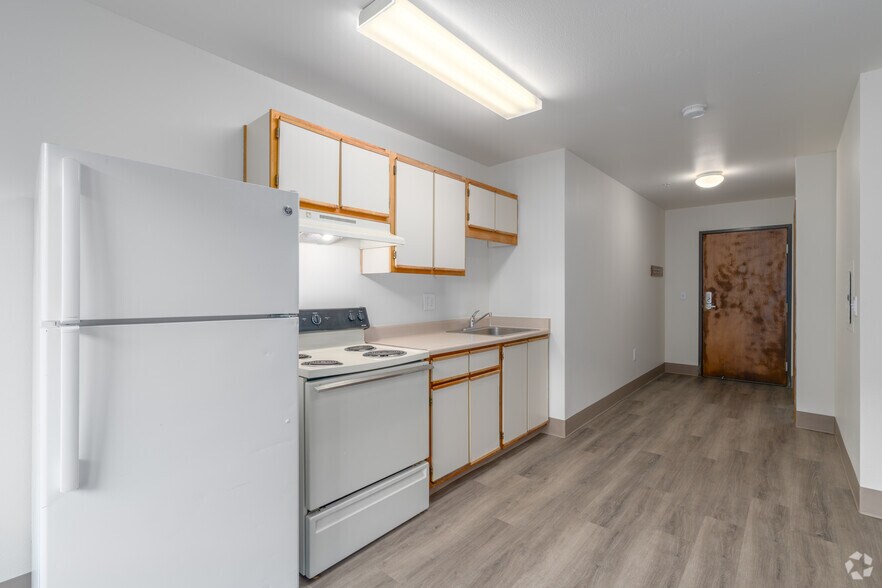 More Photos Of 222 SW Pine St, Portland Apartments For Sale