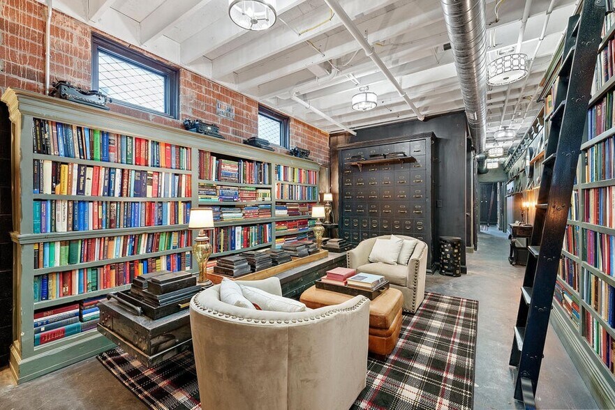 More Photos Of 43 W Markison Ave, Columbus Apartments For Sale