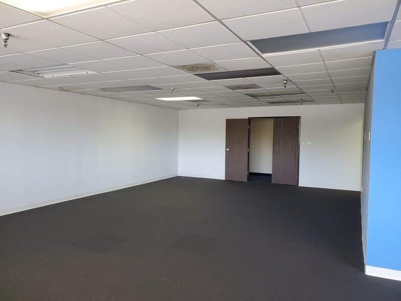 More Photos Of 901 E Imperial Hwy, La Habra Office For Sale