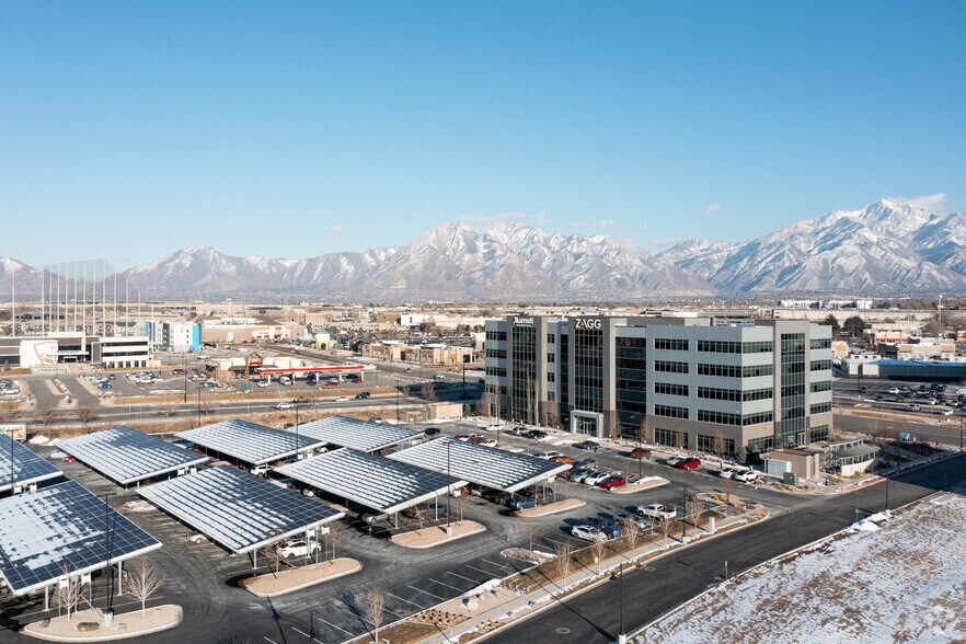 More Photos Of 910 W Legacy Center Way, Midvale Office For Lease