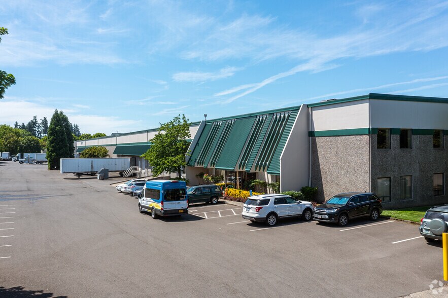 Primary Photo Of 15605-15675 SW 72nd Ave, Portland Warehouse For Lease