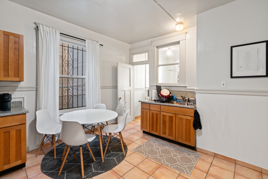 More Photos Of 123-127 Albion St, San Francisco Apartments For Sale