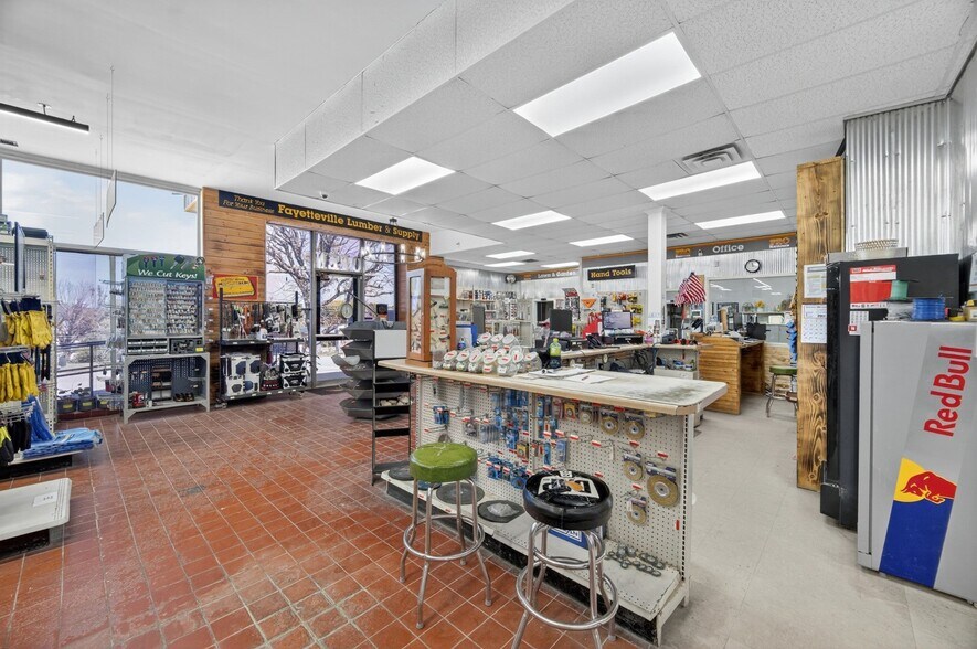 More Photos Of 1404 Washington St W, Fayetteville Warehouse For Sale