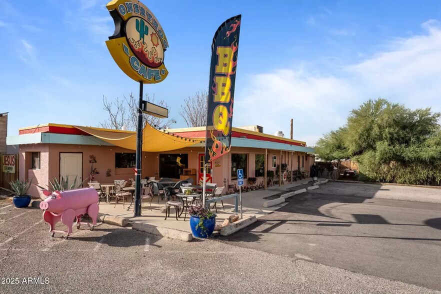 More Photos Of 686 N Tegner St, Wickenburg Restaurant For Sale