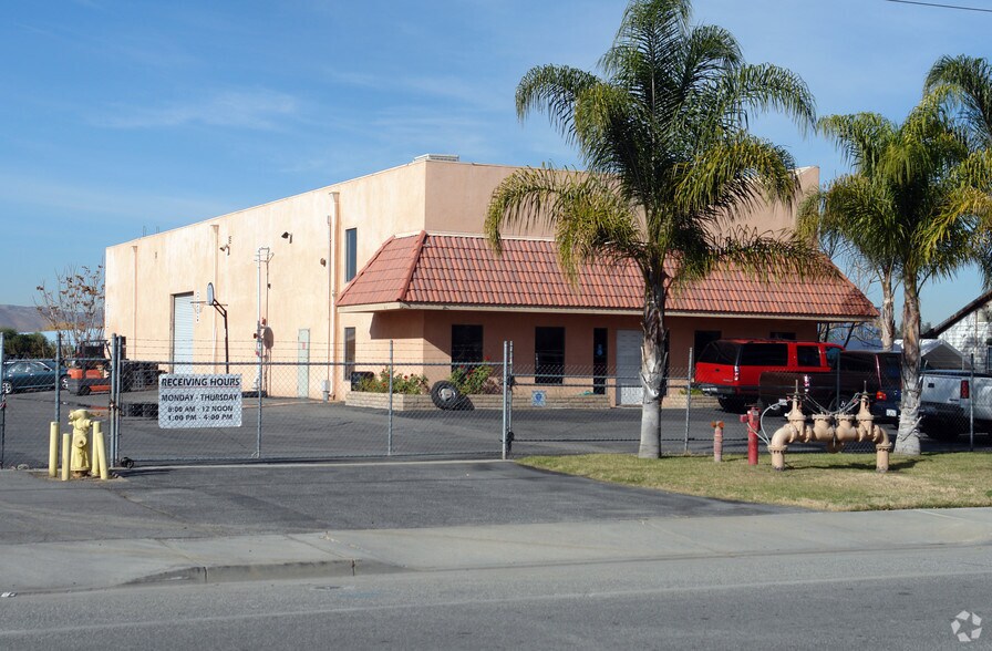 Primary Photo Of 1262 S Santa Fe Ave, San Jacinto Warehouse For Sale