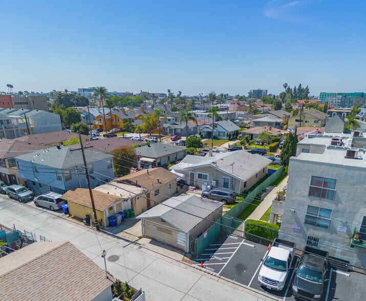 More Photos Of 4263 Chamoune Ave, San Diego Apartments For Sale