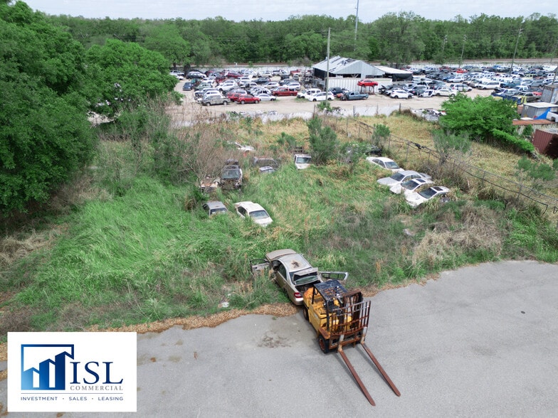 More Photos Of 4641 S Orange Blossom Trl, Kissimmee Warehouse For Lease