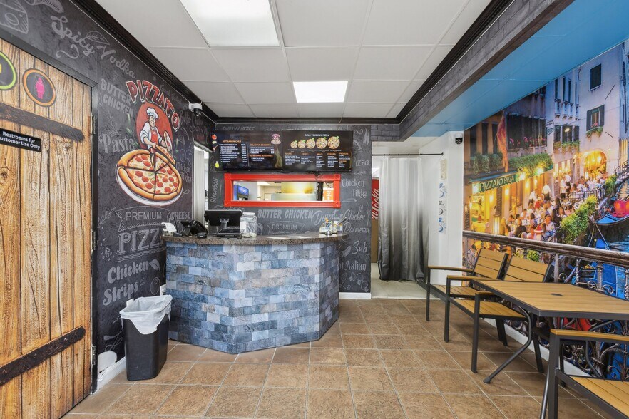 More Photos Of 2725-2731 Washington Blvd, Arlington Multifamily For Sale