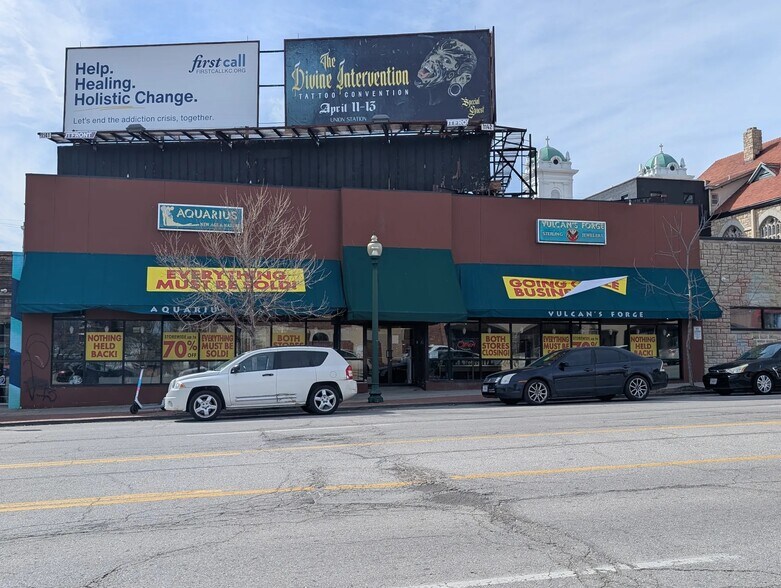 Primary Photo Of 3936 Broadway Rd, Kansas City Storefront For Lease