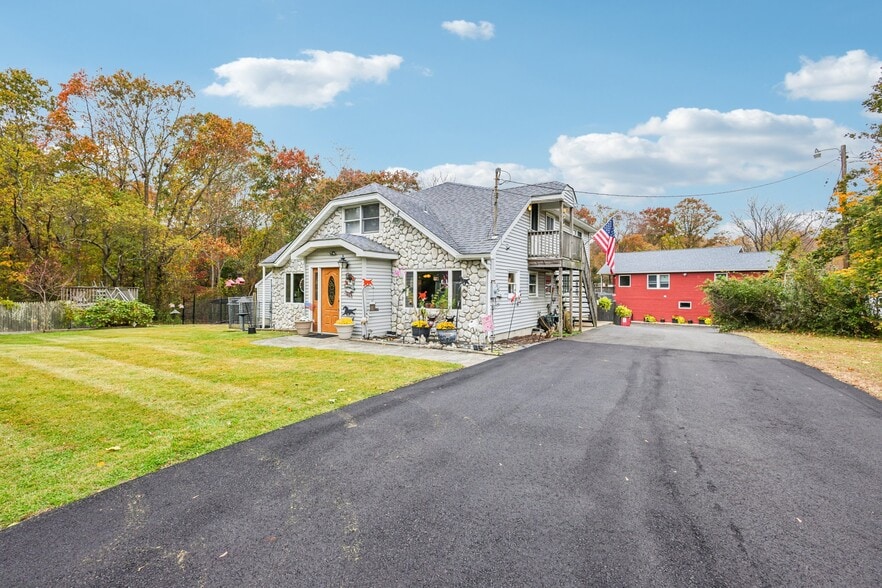 Primary Photo Of 170 S Hope Chapel Rd, Jackson Specialty For Sale
