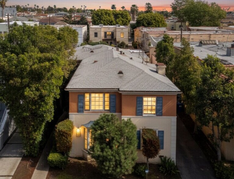 More Photos Of 428 N Genesee Ave, Los Angeles Apartments For Sale
