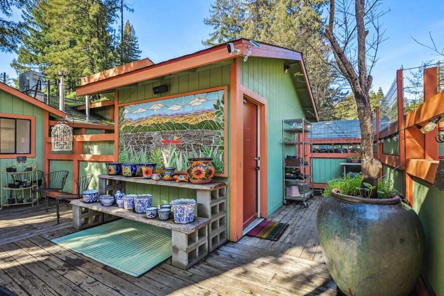 More Photos Of 17132 Highway 116, Guerneville General Retail For Sale