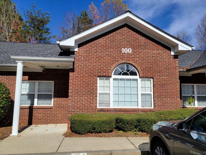 Primary Photo Of 1007 Weatherstone Pky, Woodstock Office For Lease