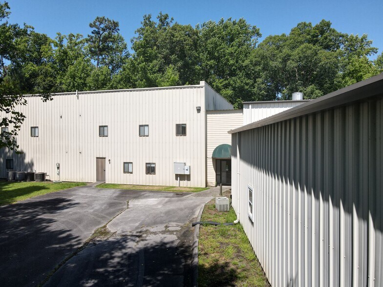 More Photos Of 1385 John Small Ave, Washington Medical For Lease