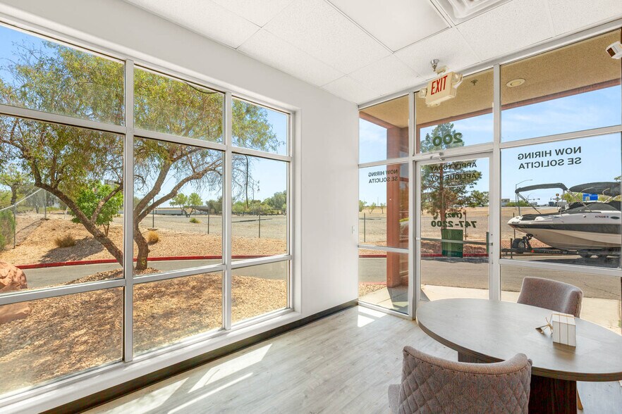 More Photos Of 4570 Donovan Way, North Las Vegas Light Distribution For Sale