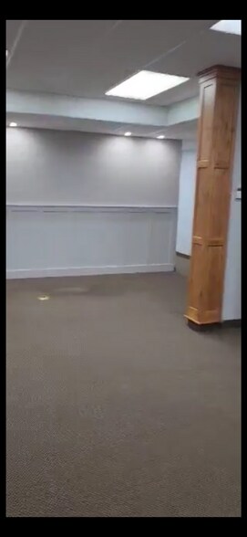 More Photos Of 3544 E 17th St, Ammon General Retail For Lease