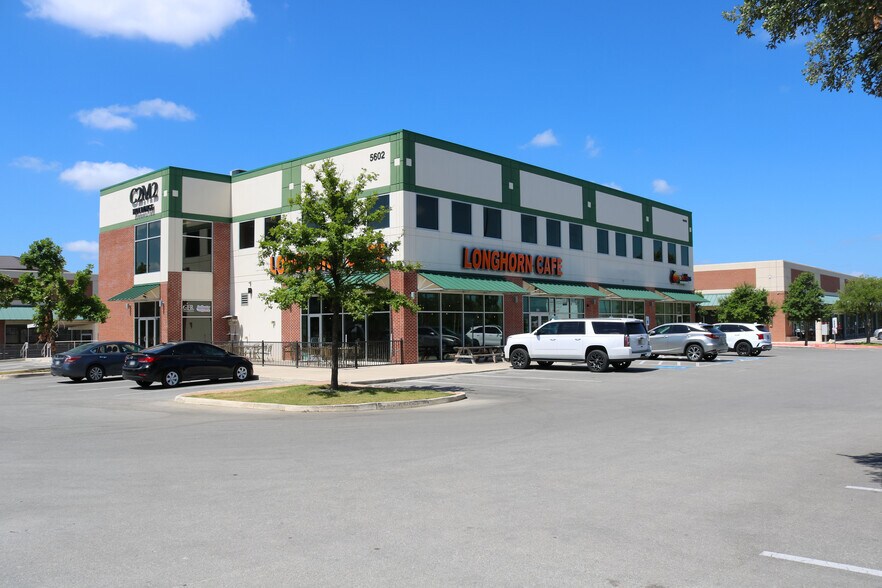 More Photos Of 5602 W Hausman Rd, San Antonio Freestanding For Lease