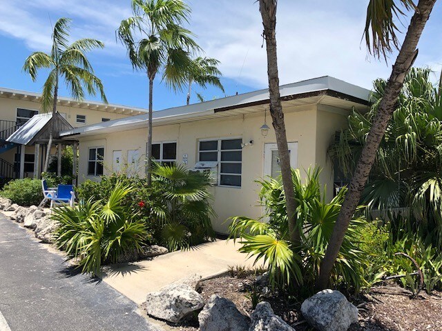 More Photos Of 27340 Overseas Hwy, Ramrod Key Hotel For Sale
