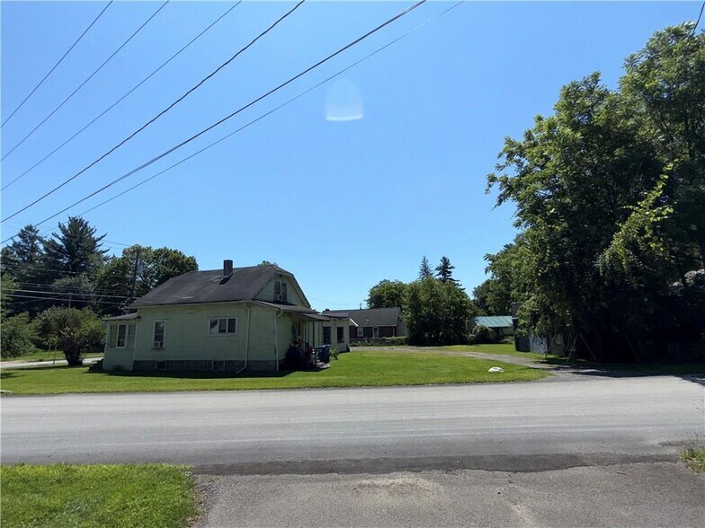 More Photos Of 24 Oneida St, Oneonta Restaurant For Sale