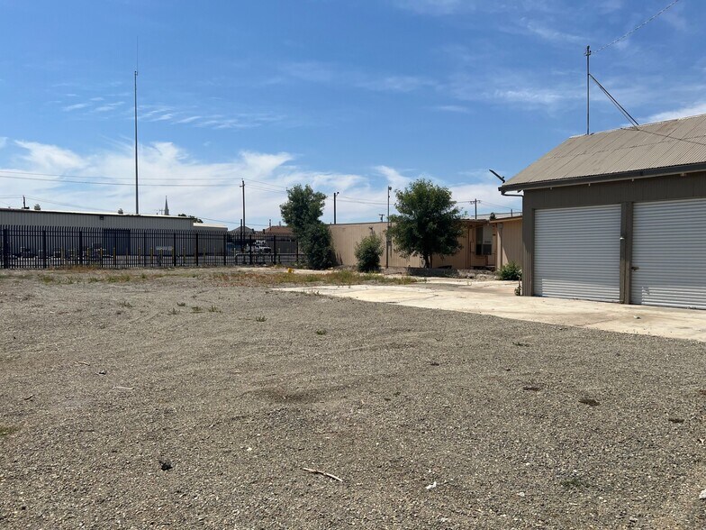 More Photos Of 9 6th Street St, Marysville Warehouse For Sale