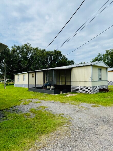 More Photos Of 6416 Black Dairy Rd, Seffner Manufactured Housing Mobile Home Park For Sale