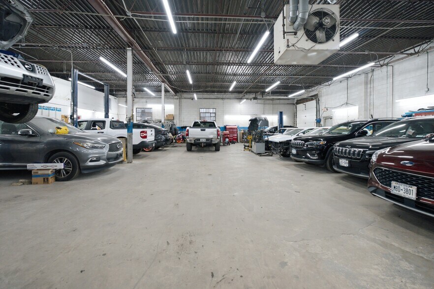 More Photos Of 315 Ralph Ave, Copiague Warehouse For Sale