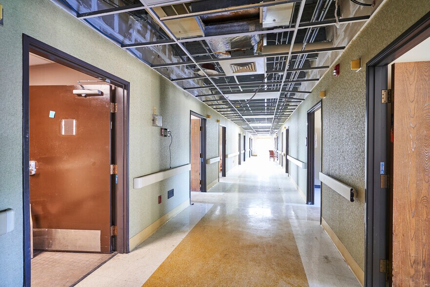 More Photos Of 16231 Broadway Ave, Maple Heights Assisted Living For Sale