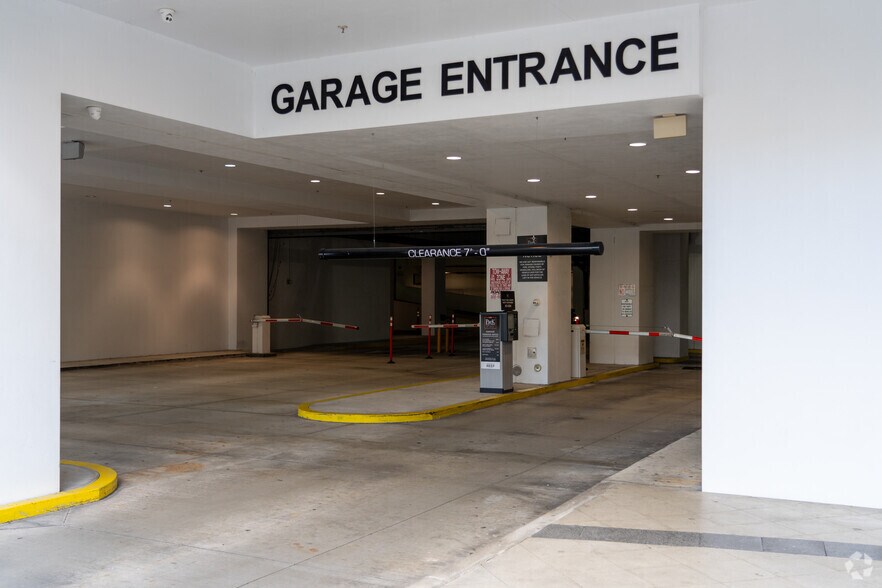 More Photos Of 3470 NW 82nd Ave, Doral Office For Lease