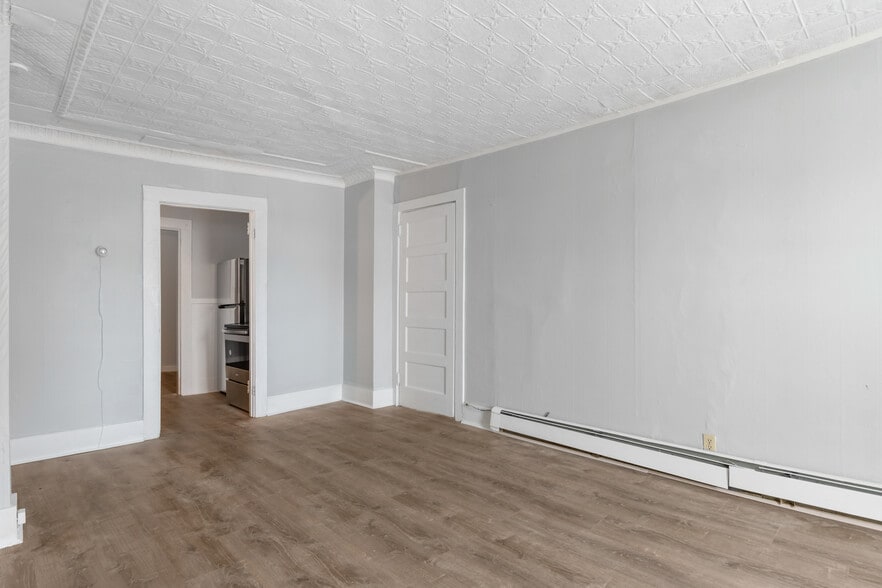 More Photos Of 4 Elm St, Lancaster Apartments For Sale