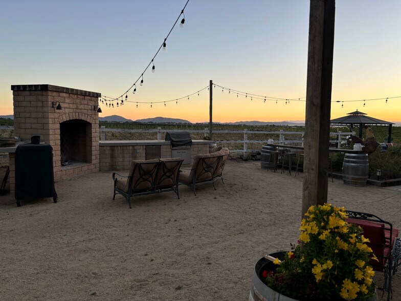 More Photos Of 40150 Barksdale Cir, Temecula Winery Vineyard For Sale