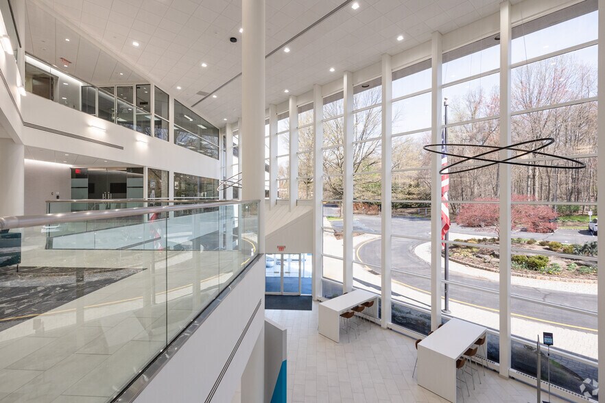 More Photos Of 10 Waterview Blvd, Parsippany Office For Sale