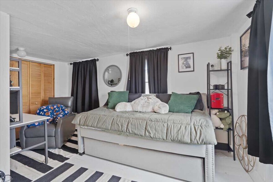 More Photos Of 107 Boston Rd, Sutton Land For Sale