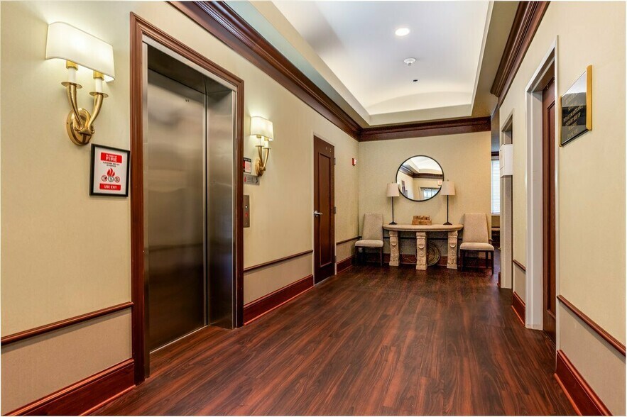 More Photos Of 3179 Braverton St, Edgewater Medical For Lease