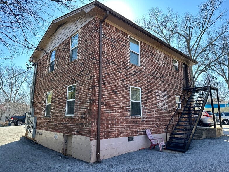More Photos Of 214 Randolph St, Atlanta Apartments For Sale