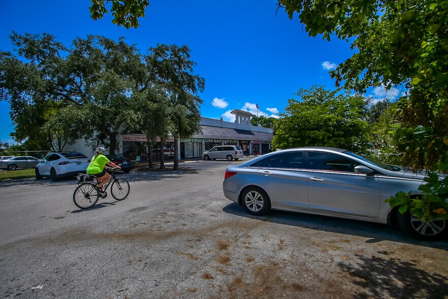 More Photos Of 900 E Atlantic Blvd, Pompano Beach Unknown For Lease