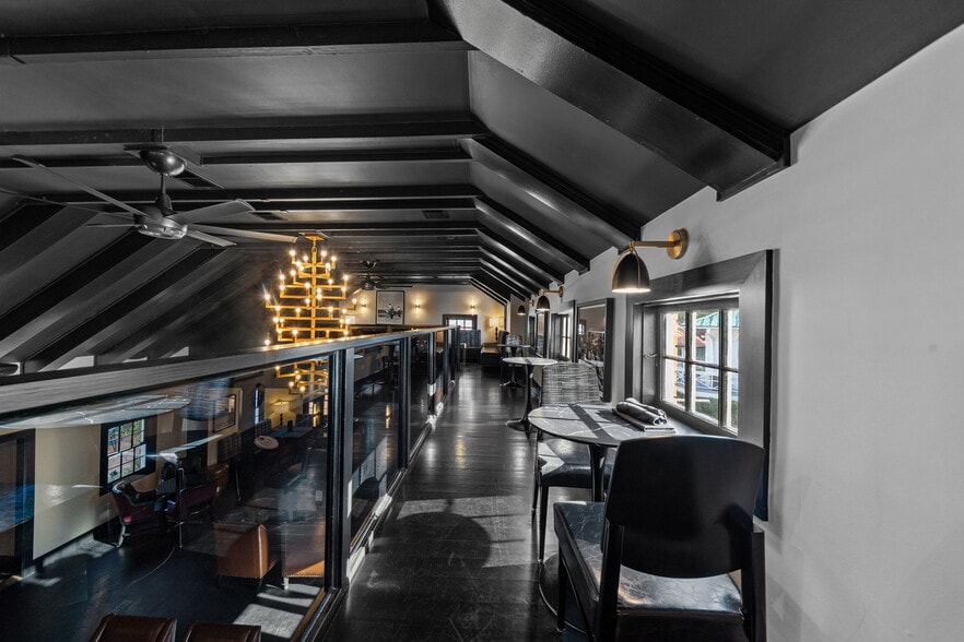 More Photos Of 38 Chinquapin Rd, Pinehurst Restaurant For Sale