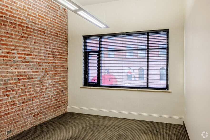 More Photos Of 1336 Glenarm Pl, Denver Office For Sale
