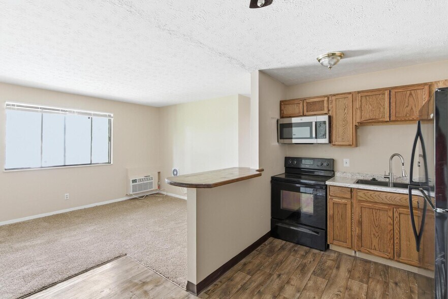 More Photos Of 1631 Jackson Ln, Middletown Multifamily For Sale